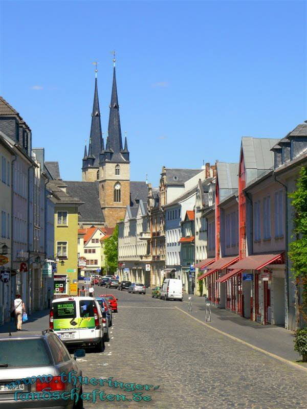 Obere Strasse & Johanneskirche in Saalfeld