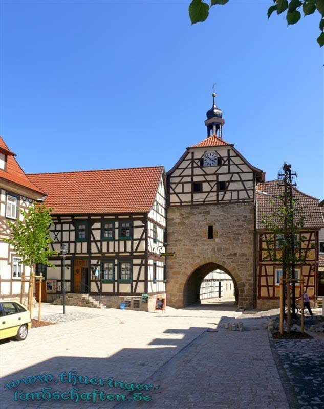 Schuhmarkt & Macholdstor Helburg