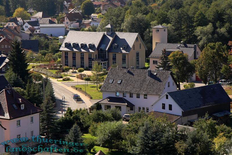 Blick vom Schloss Neuhaus- Schierschnitz