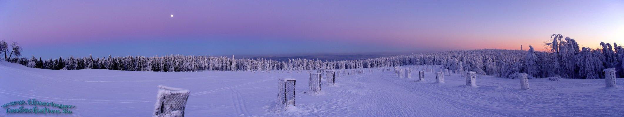 Blick vom Schneekopf bei Sonnenuntergang