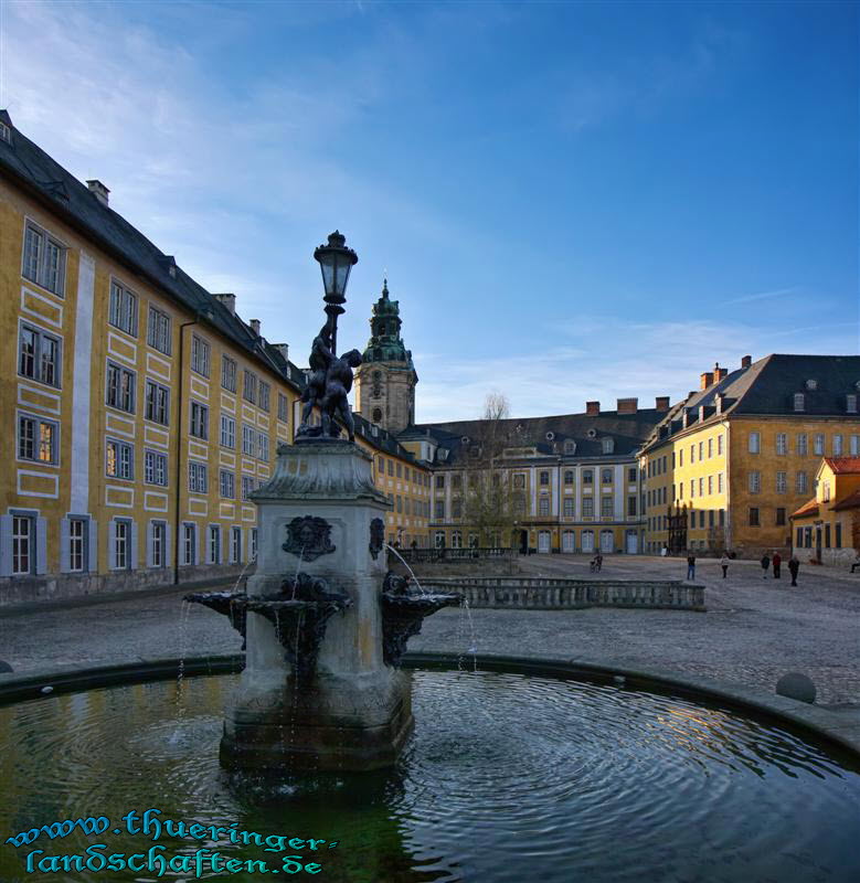 Brunnen im Innenhof im Schlo Heidecksburg