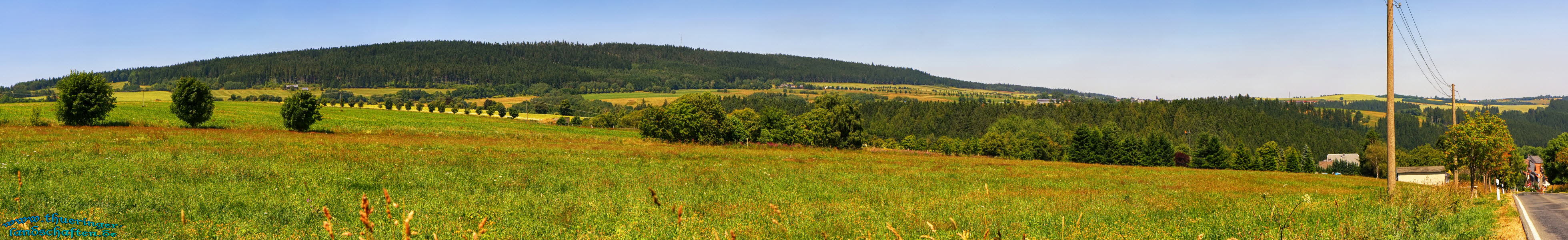 Blick von Friedersdorf auf den Langen Berg