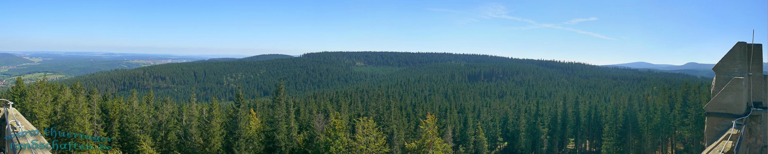 Weitsicht vom Aussichtsturm auf der Hohen Warte