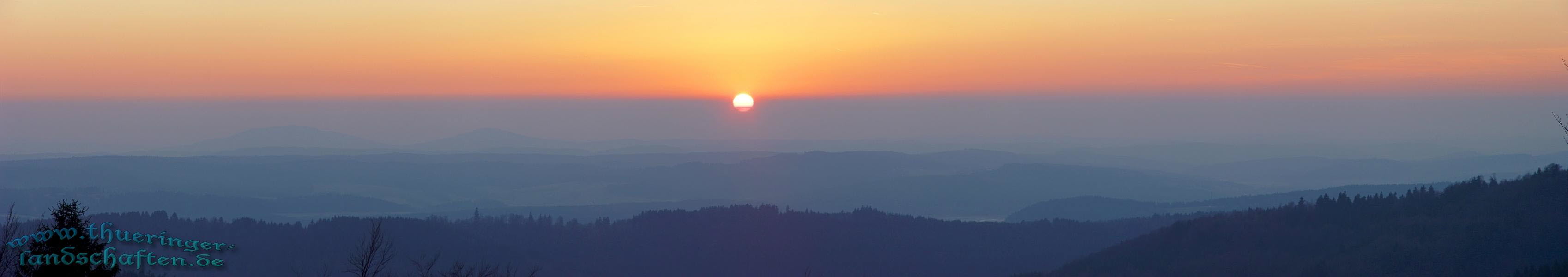 Sonnenuntergang - Blick vom Simmersberg bei Schnett